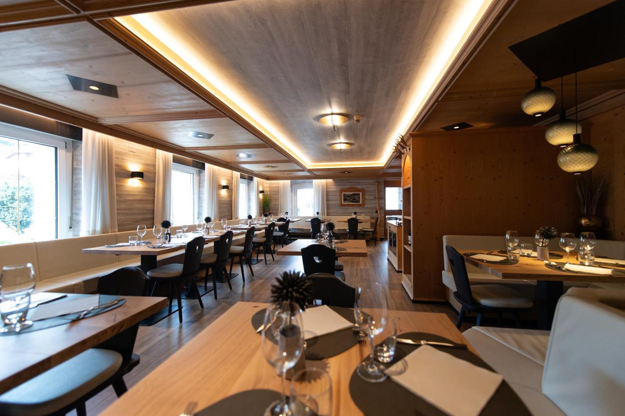 Hotel Stella Moena Eksteriør bilde