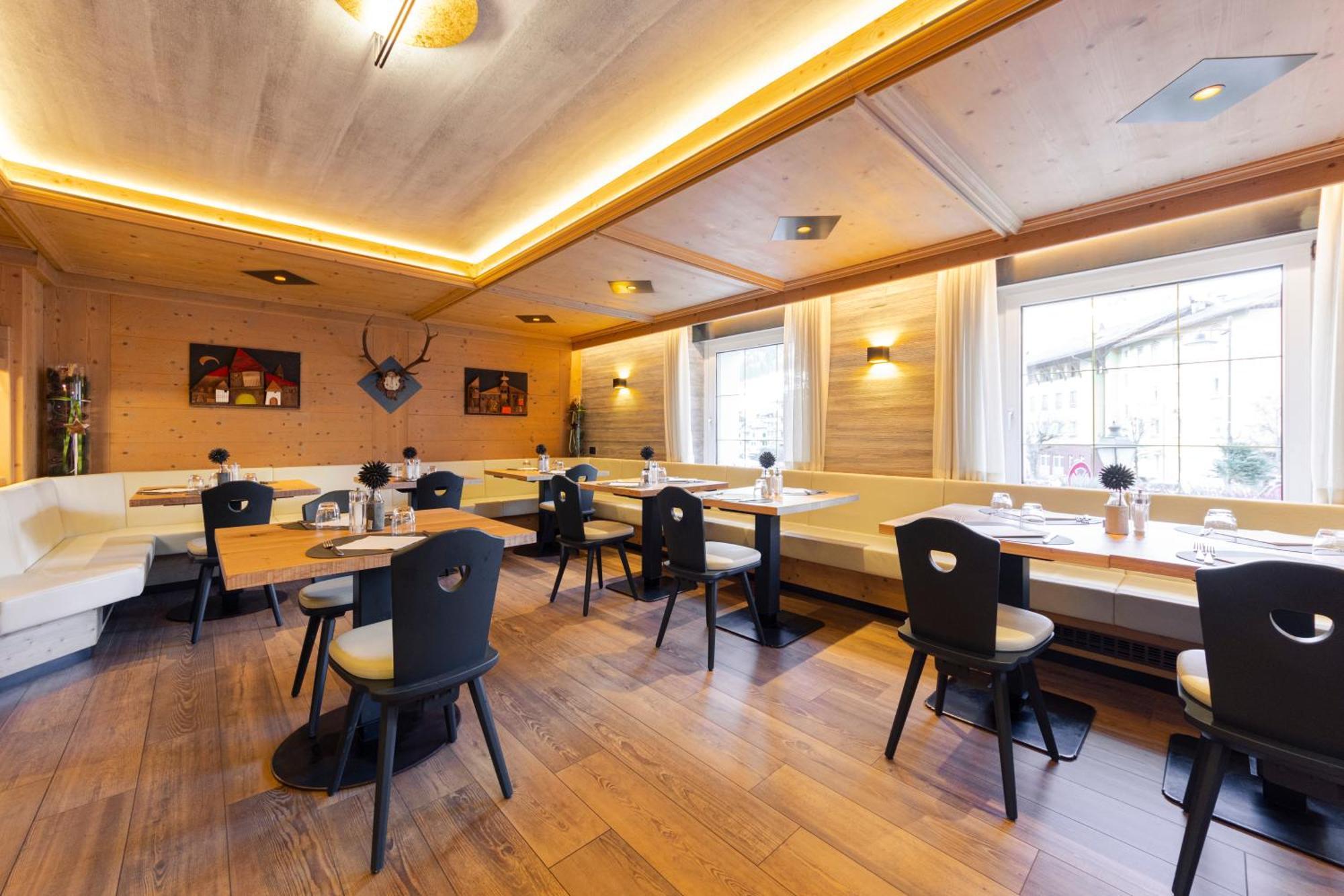 Hotel Stella Moena Eksteriør bilde